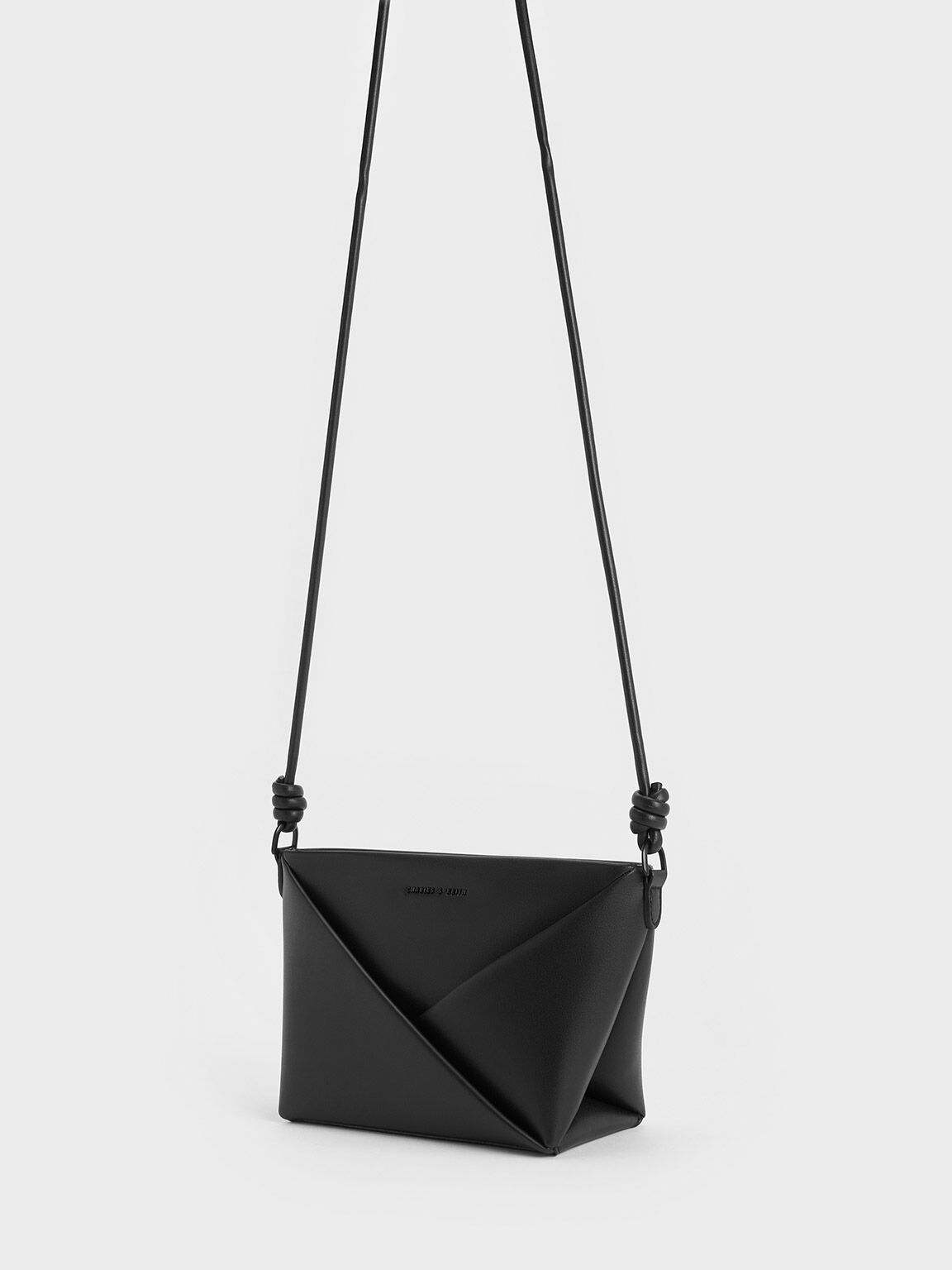 Bolso cruzado geométrico Midori, Noir, hi-res