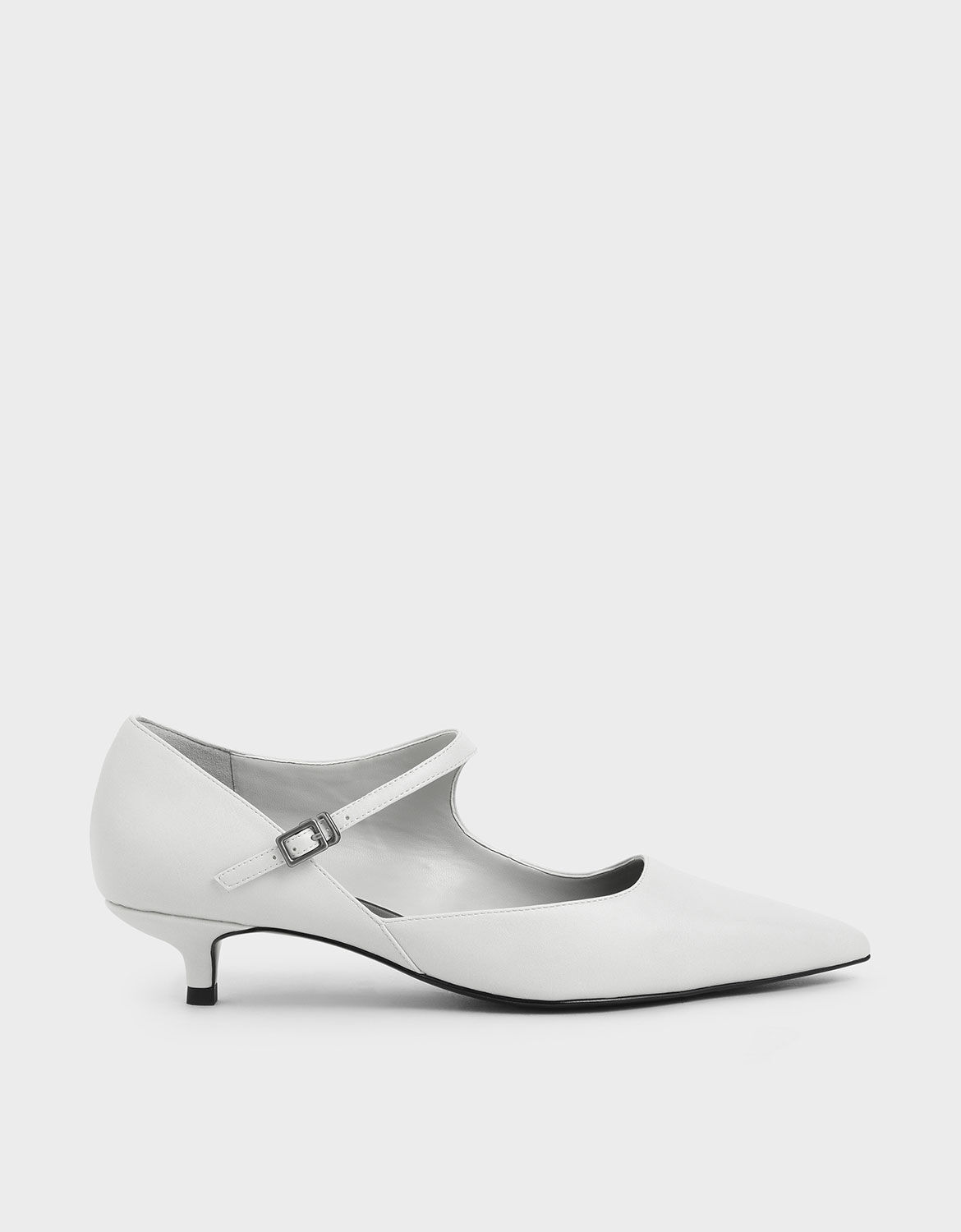 white pointed toe kitten heels