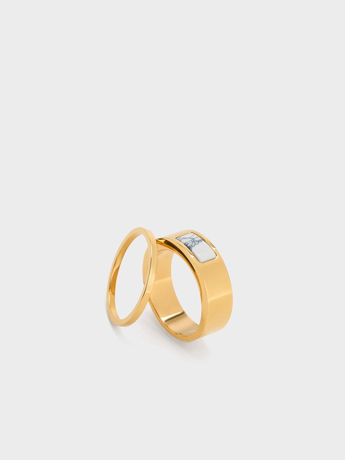 Gold Estelle Star Crystal Ring - CHARLES & KEITH US