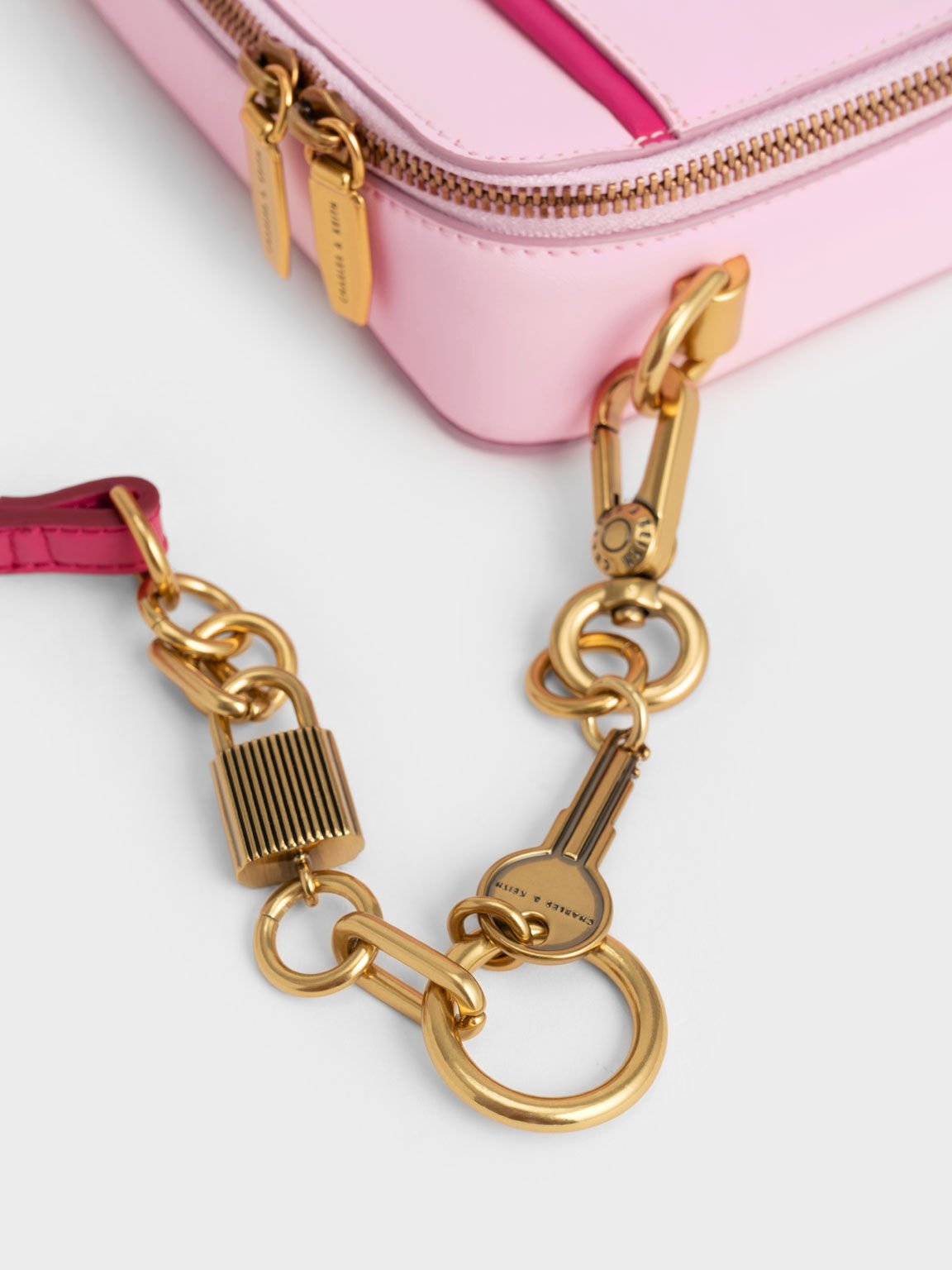 While I'm on hold with Delta… thoughts on the new Dior Key Bag? At least I  think it's new! I think it's so sleek and beautiful. : r/handbags