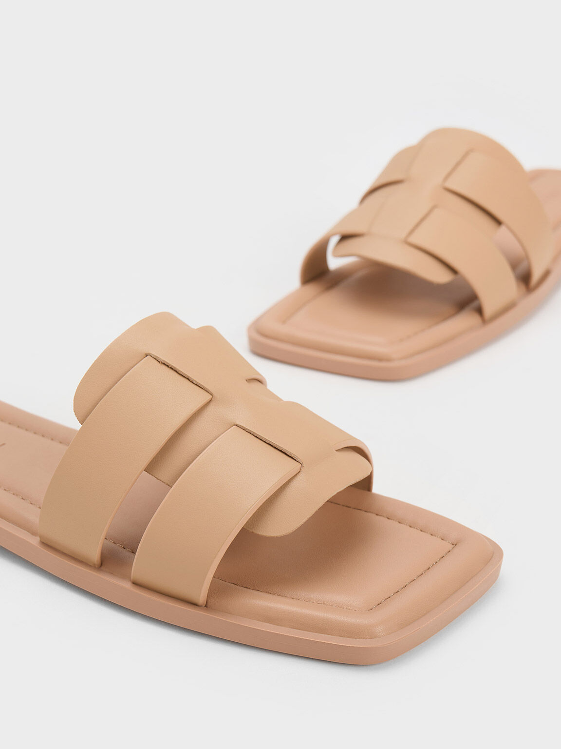 Trichelle Interwoven Leather Slide Sandals - Nude