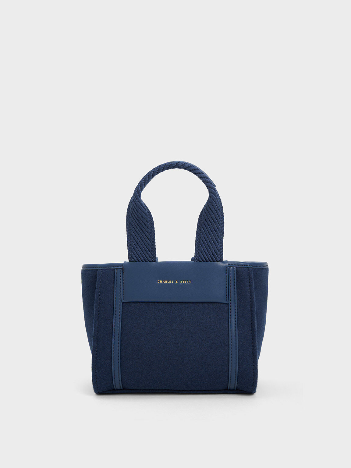 Lacoste Men's Keychain Feature Shoulder Bag