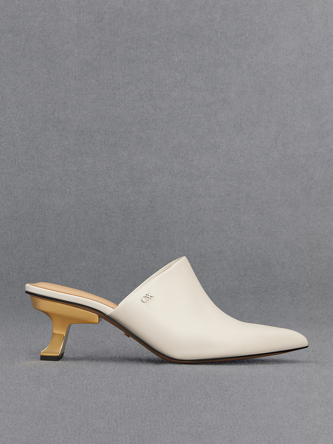 White women's sale mule shoes