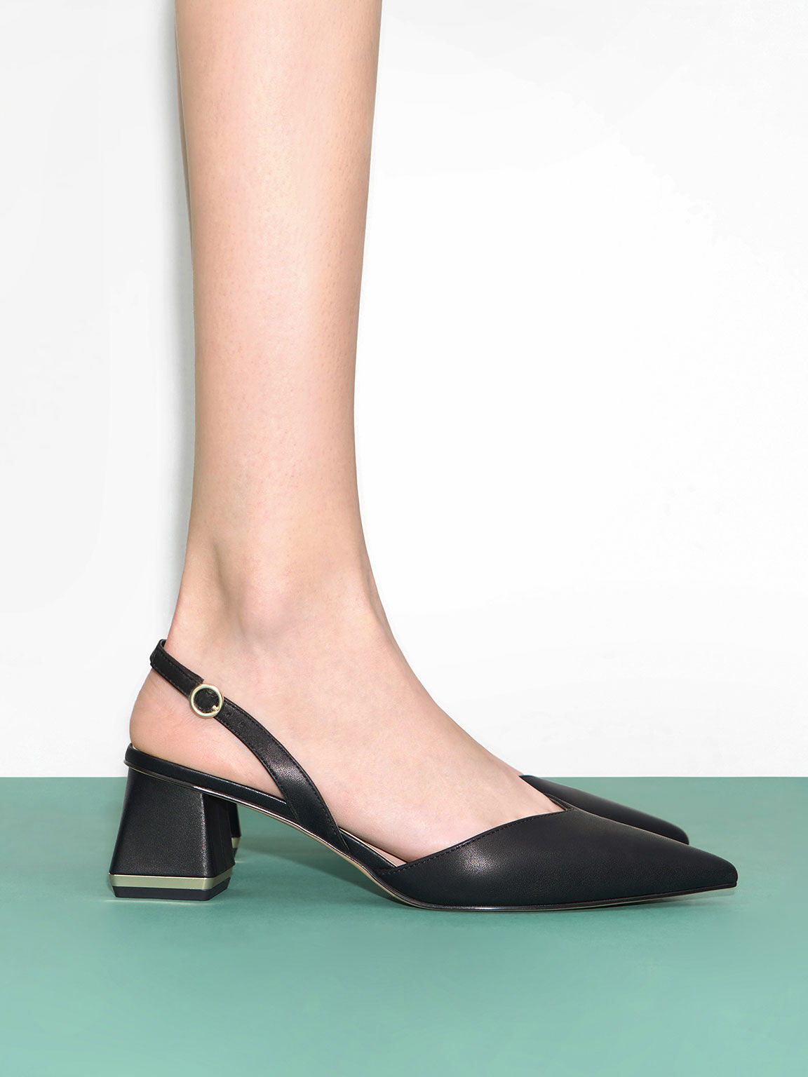 Trapeze Heel Slingback Pumps - Black