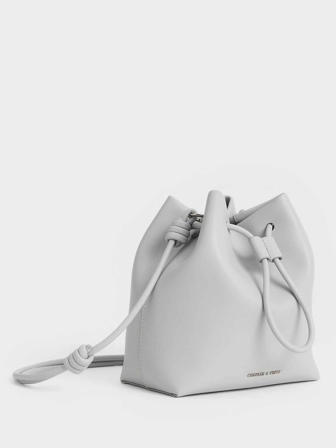 Bolso bombonera Leia con nudos, Gris, hi-res