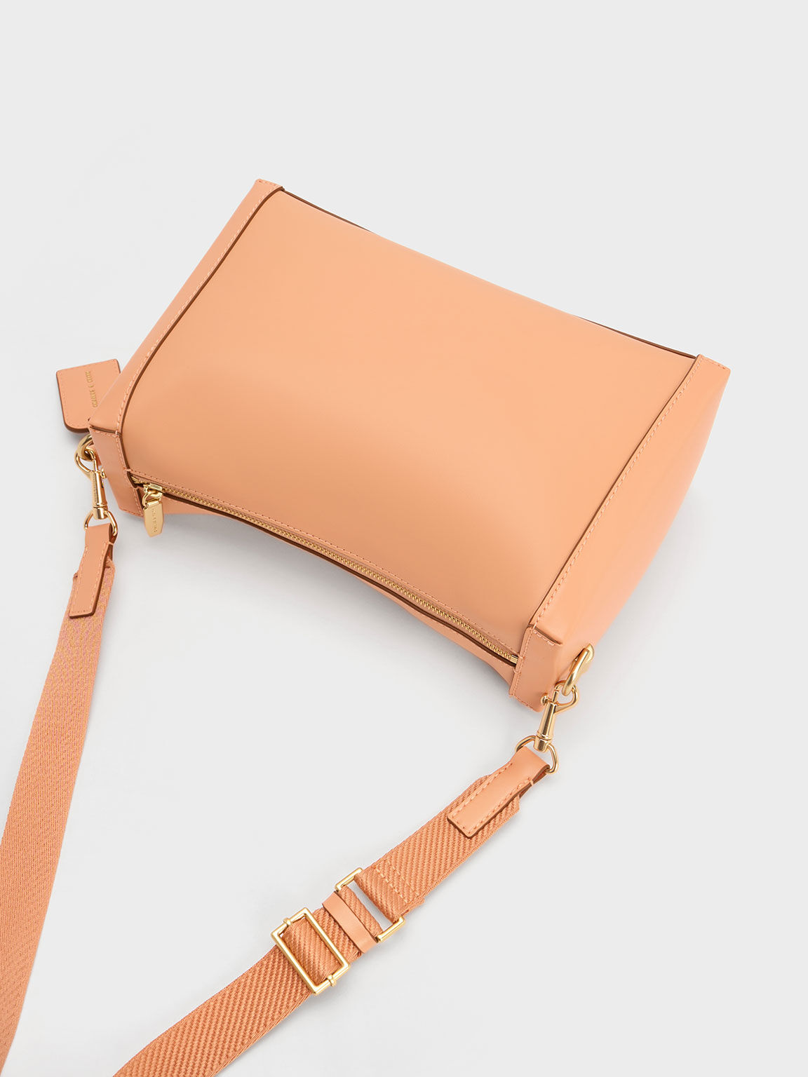 Orange Shoulder Bags for Women | Shop Online | CHARLES & KEITH 