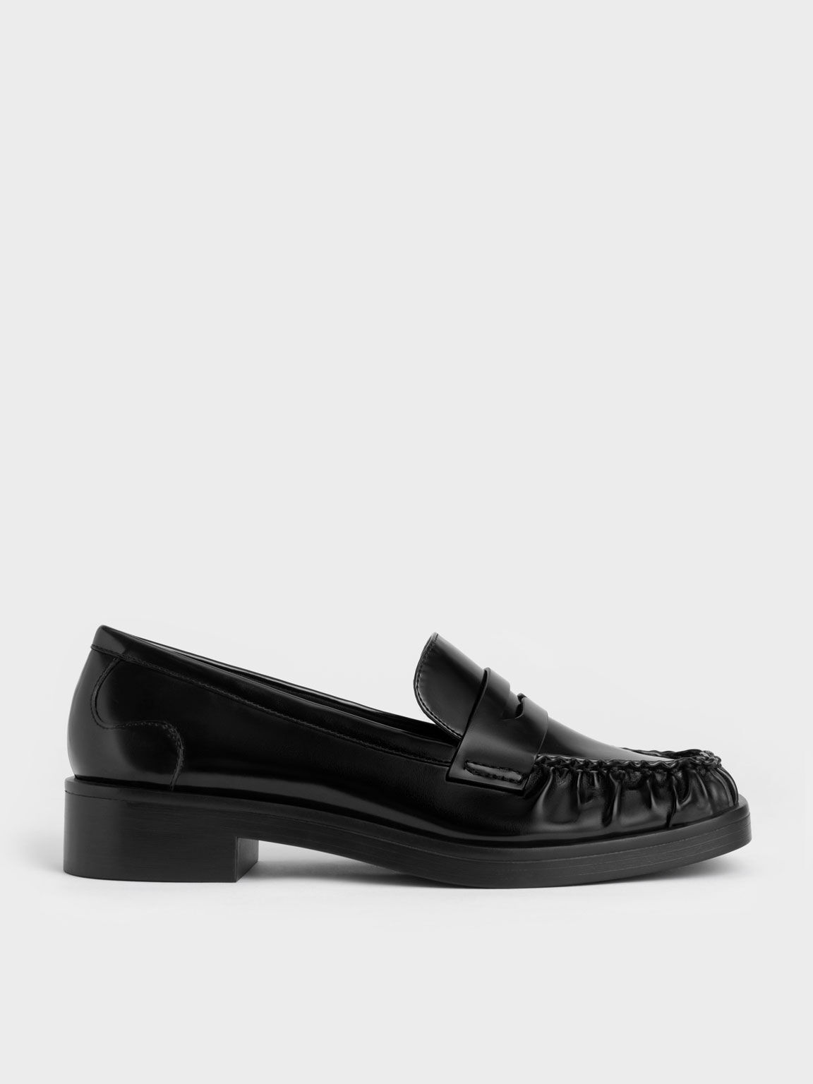 保障できる Omochi ENFOLD SQUARE-TOE LOAFER 38 黒 靴 - ptao.org