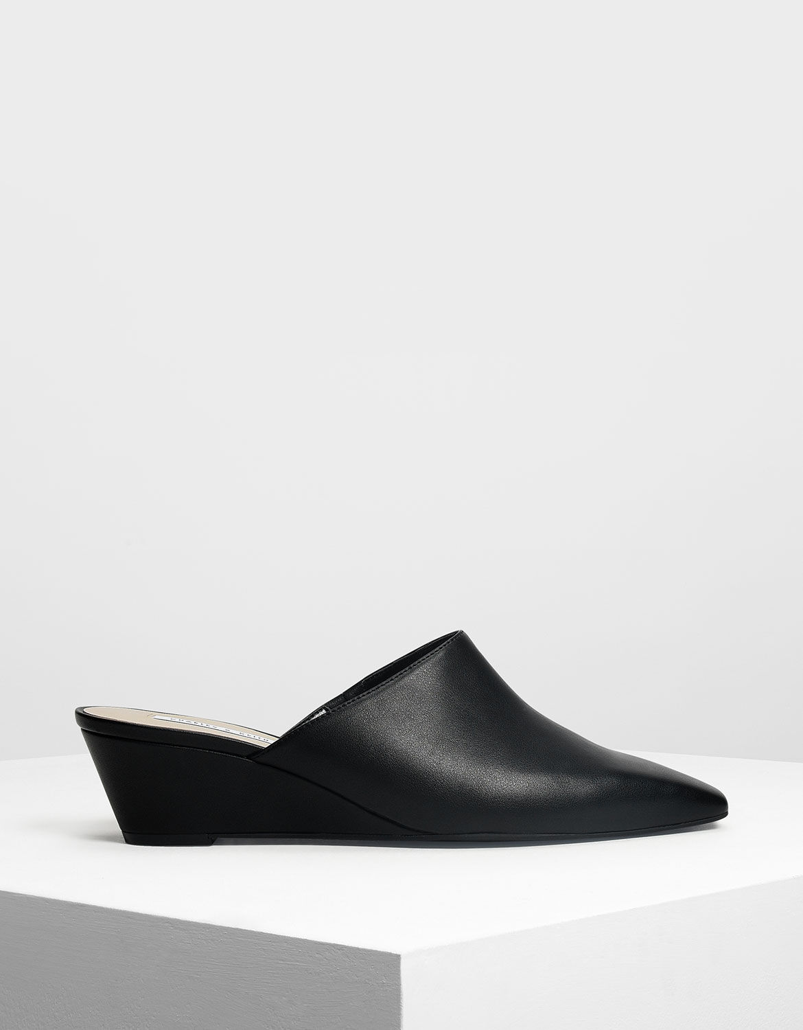 low black mules