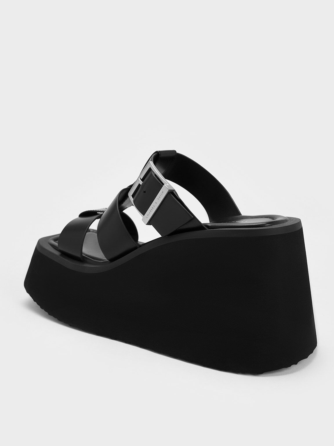 Black Iisa Flatform Gladiator Sandals - CHARLES & KEITH US