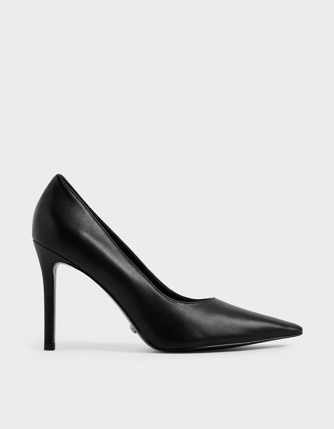 Black Patent Leather Pointed Toe 