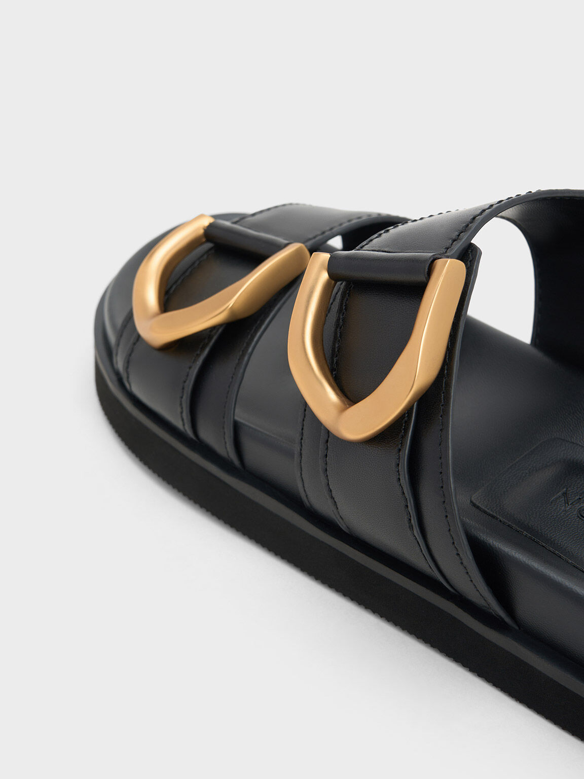 Black Gabine Leather Sandals - CHARLES & KEITH US