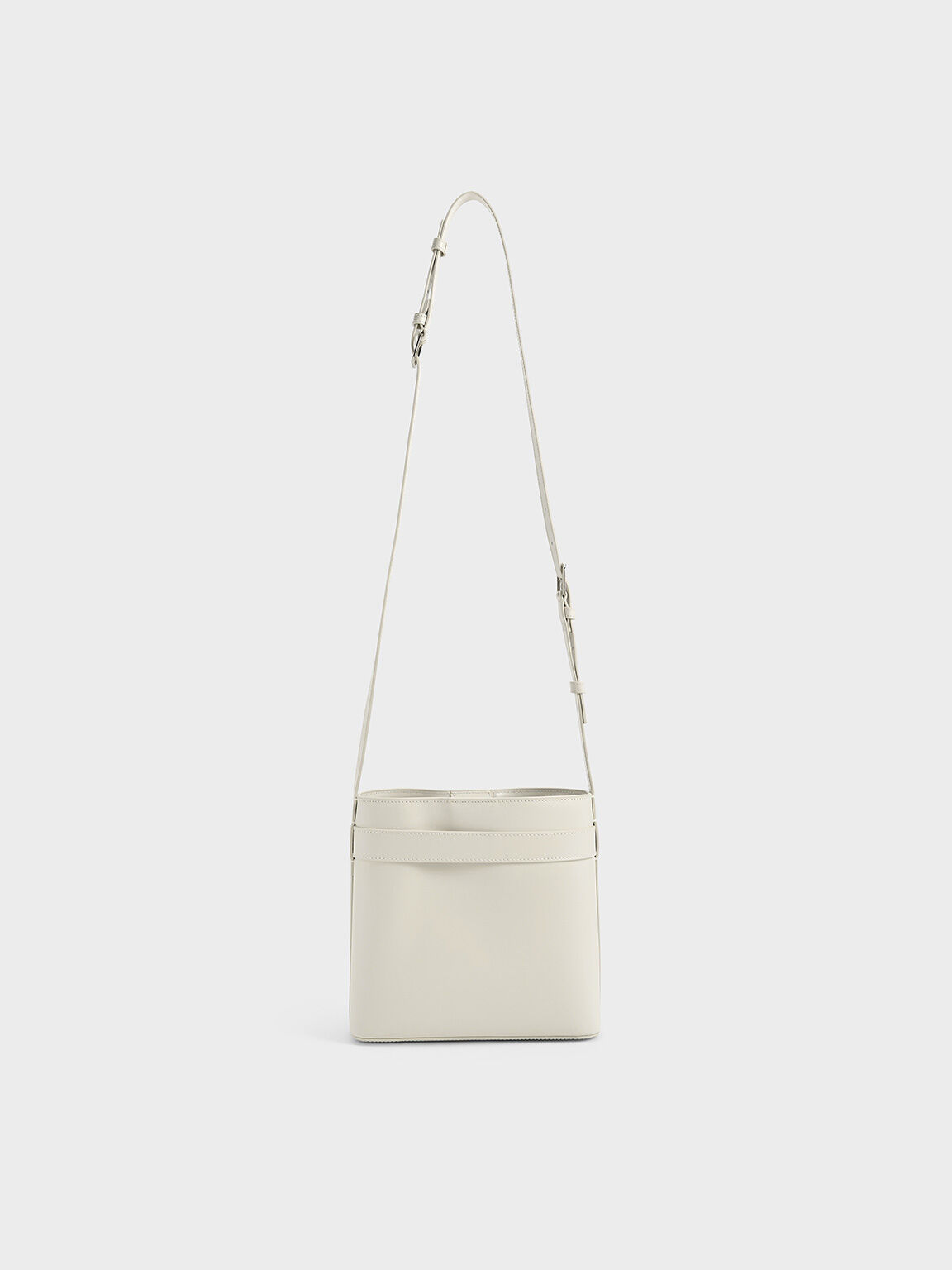 Bolso bombonera Gabine de cuero con tira tipo cinturón, Blanco, hi-res