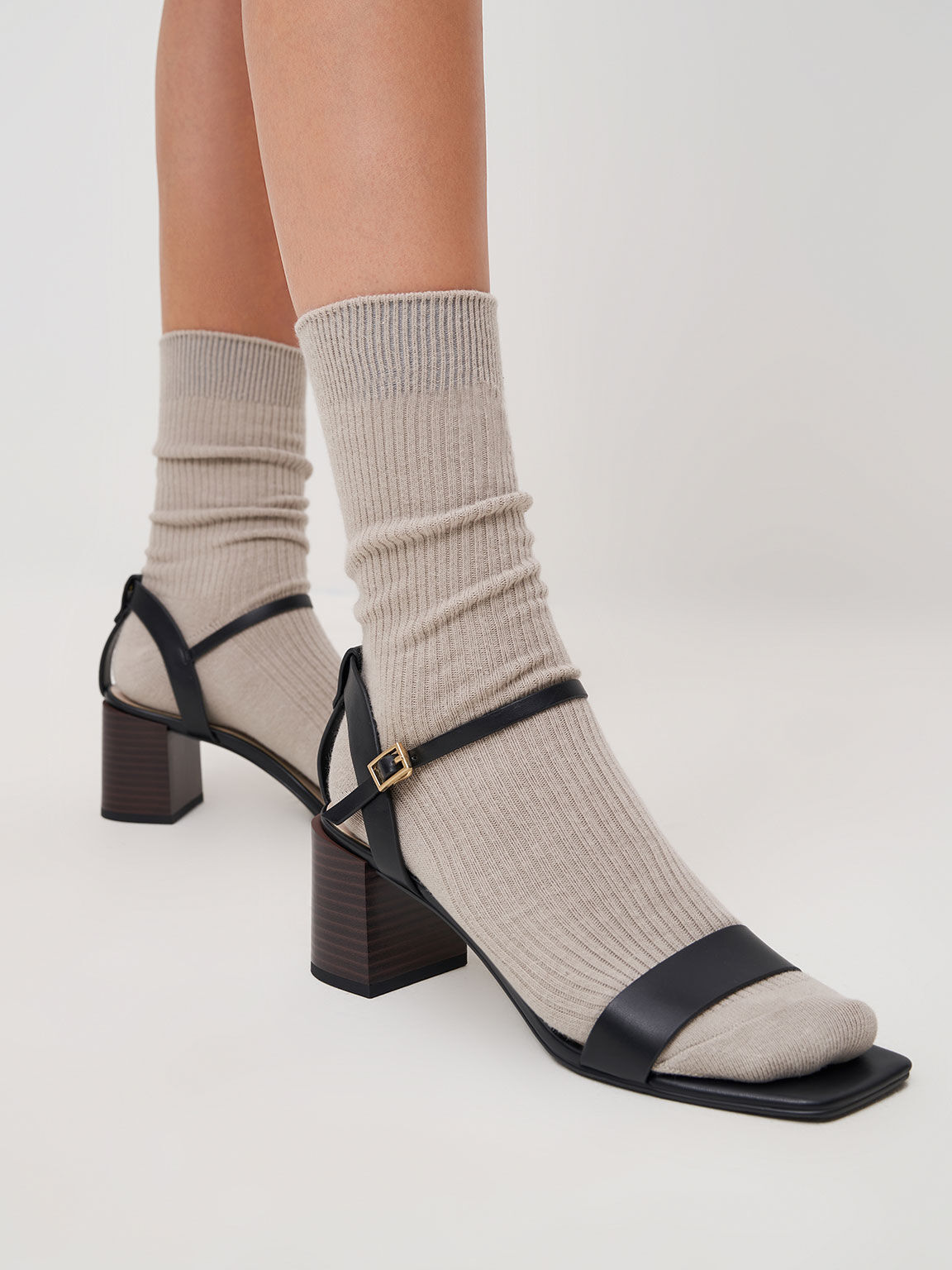 HSMQHJWE Strappy High Heels 4 Inch Wedge Sandals Women's Ankle Strap High  Heels Open Toe Pump Heeled Sandals Shoes Black,8) - Walmart.com