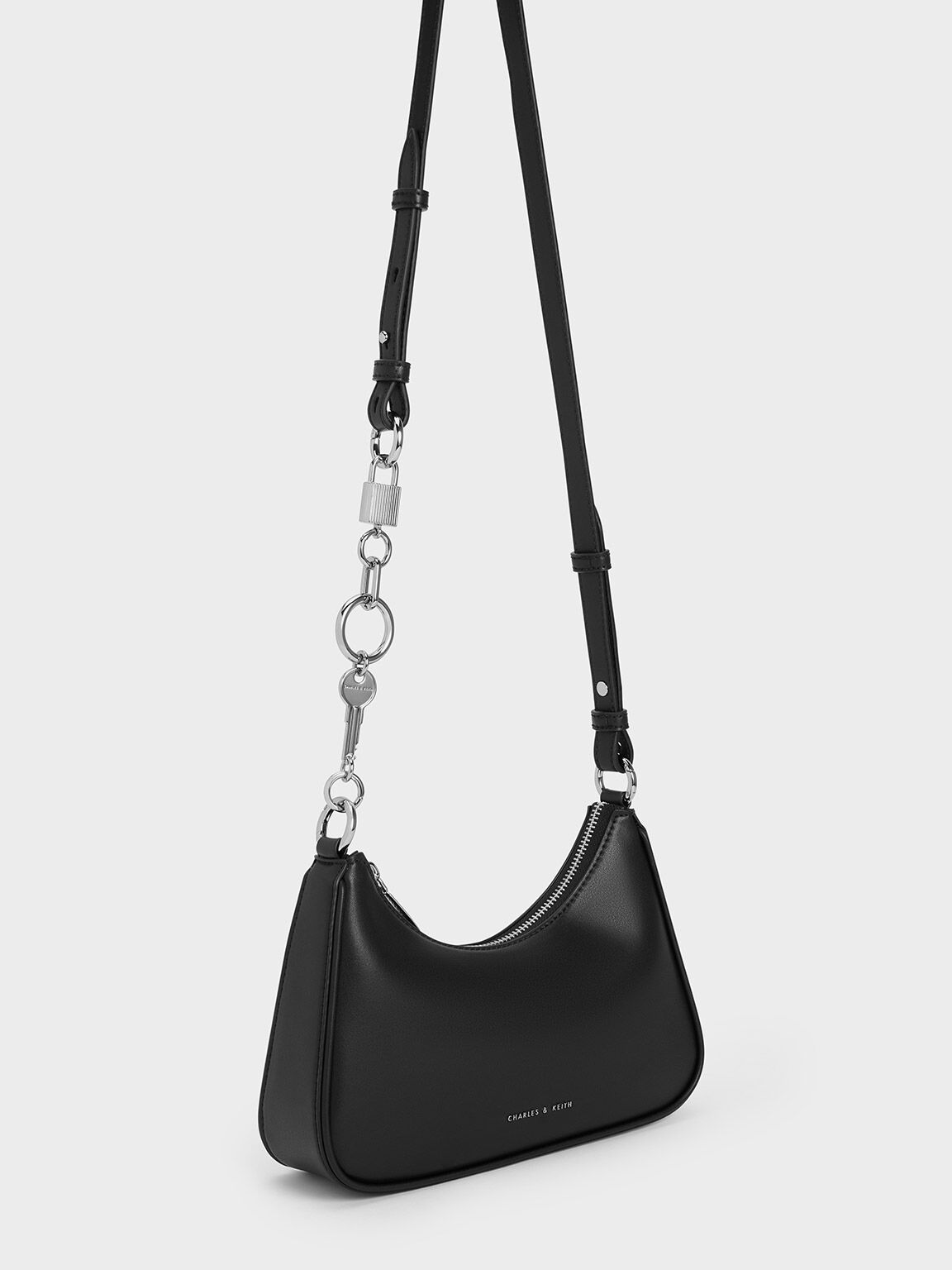 Bolso trapecio con motivo de llave y candado y asa de cadena, Noir, hi-res