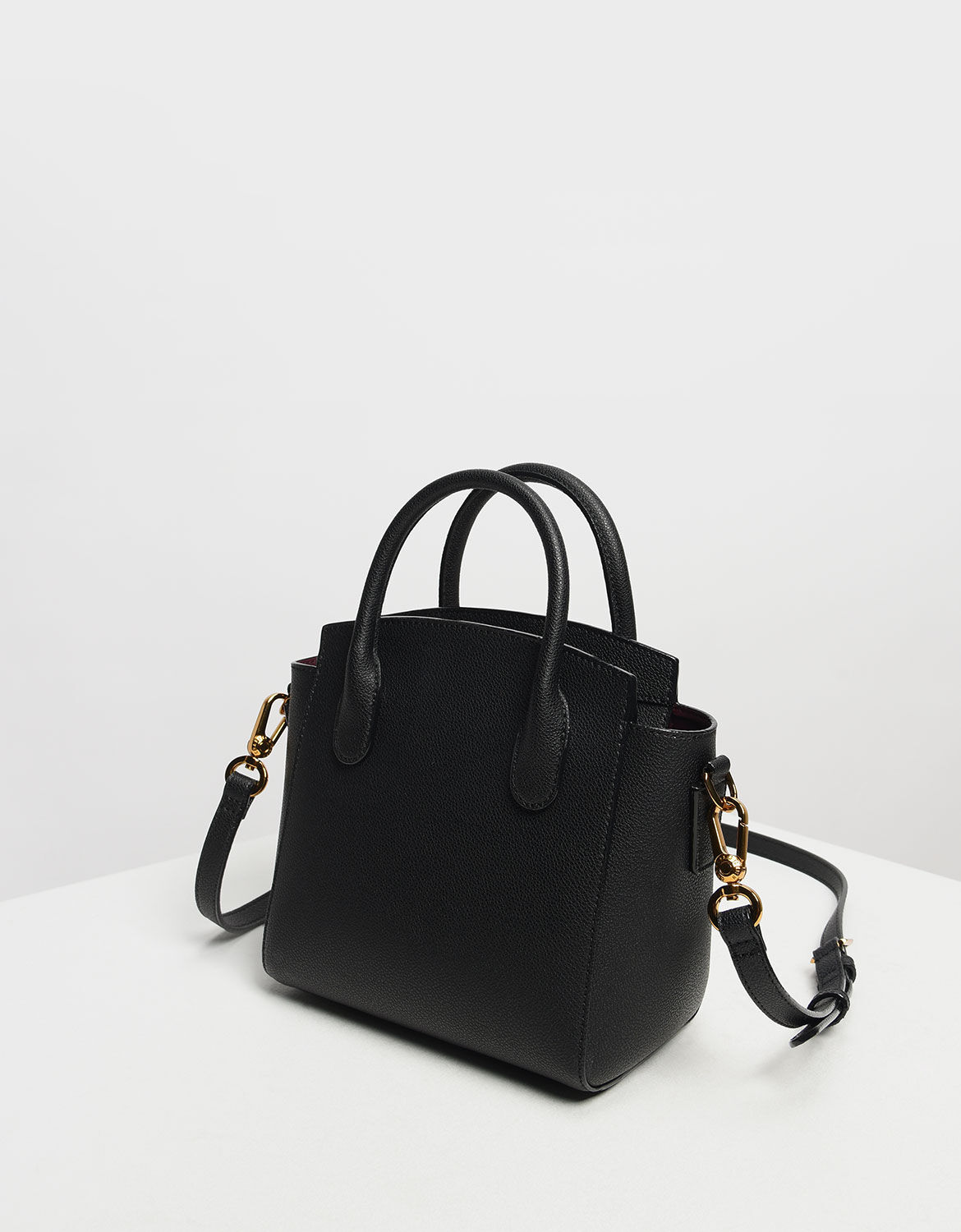 Women's Bags | Shop Exclusive Styles | CHARLES & KEITH International