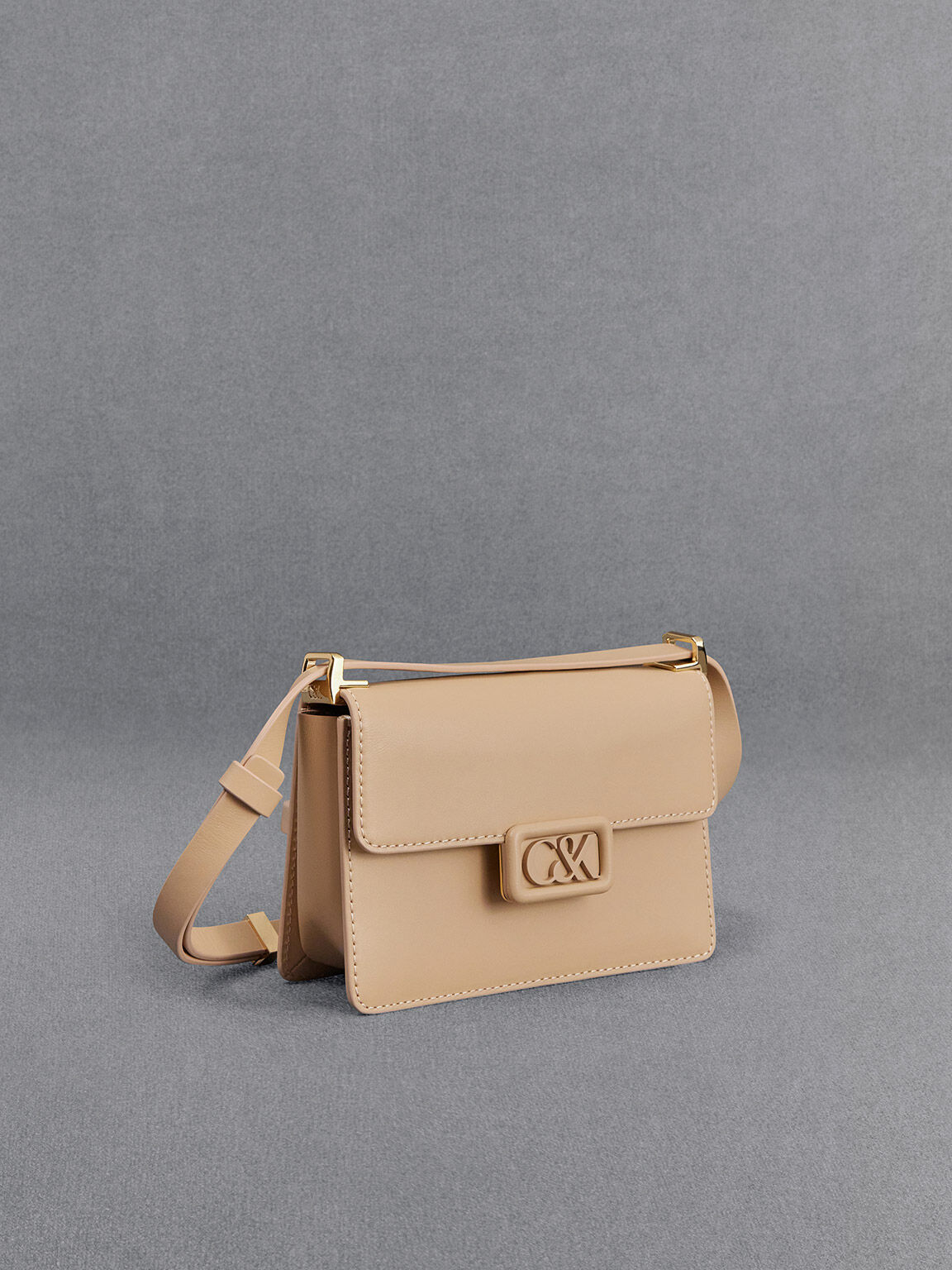 Women's Shoulder Bags | Exclusive Styles | CHARLES & KEITH International