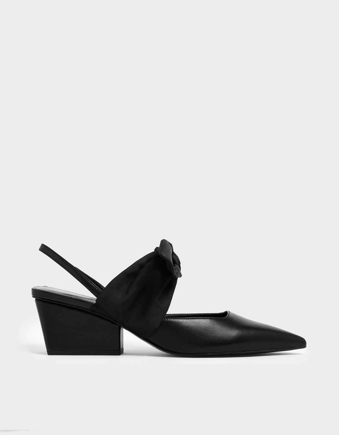 black pumps chunky heel