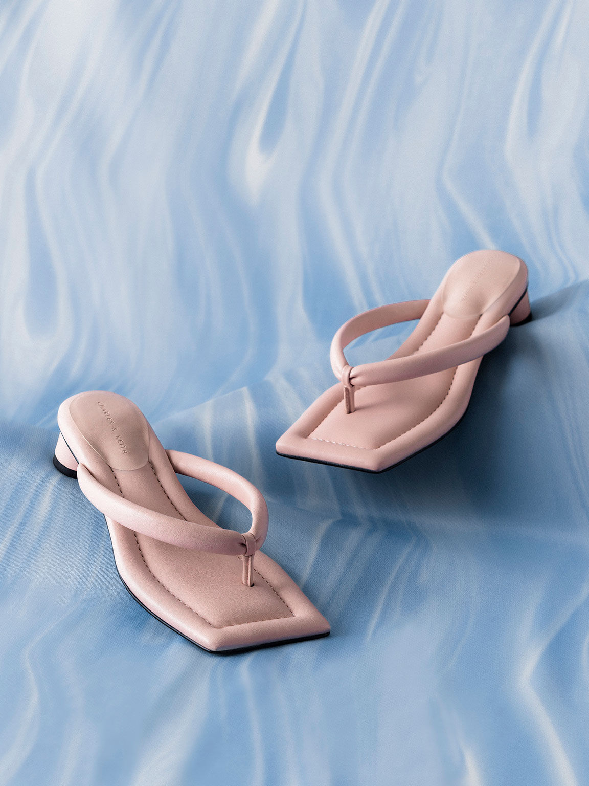 Asymmetric-Toe Puffy Thong Sandals - Light Pink