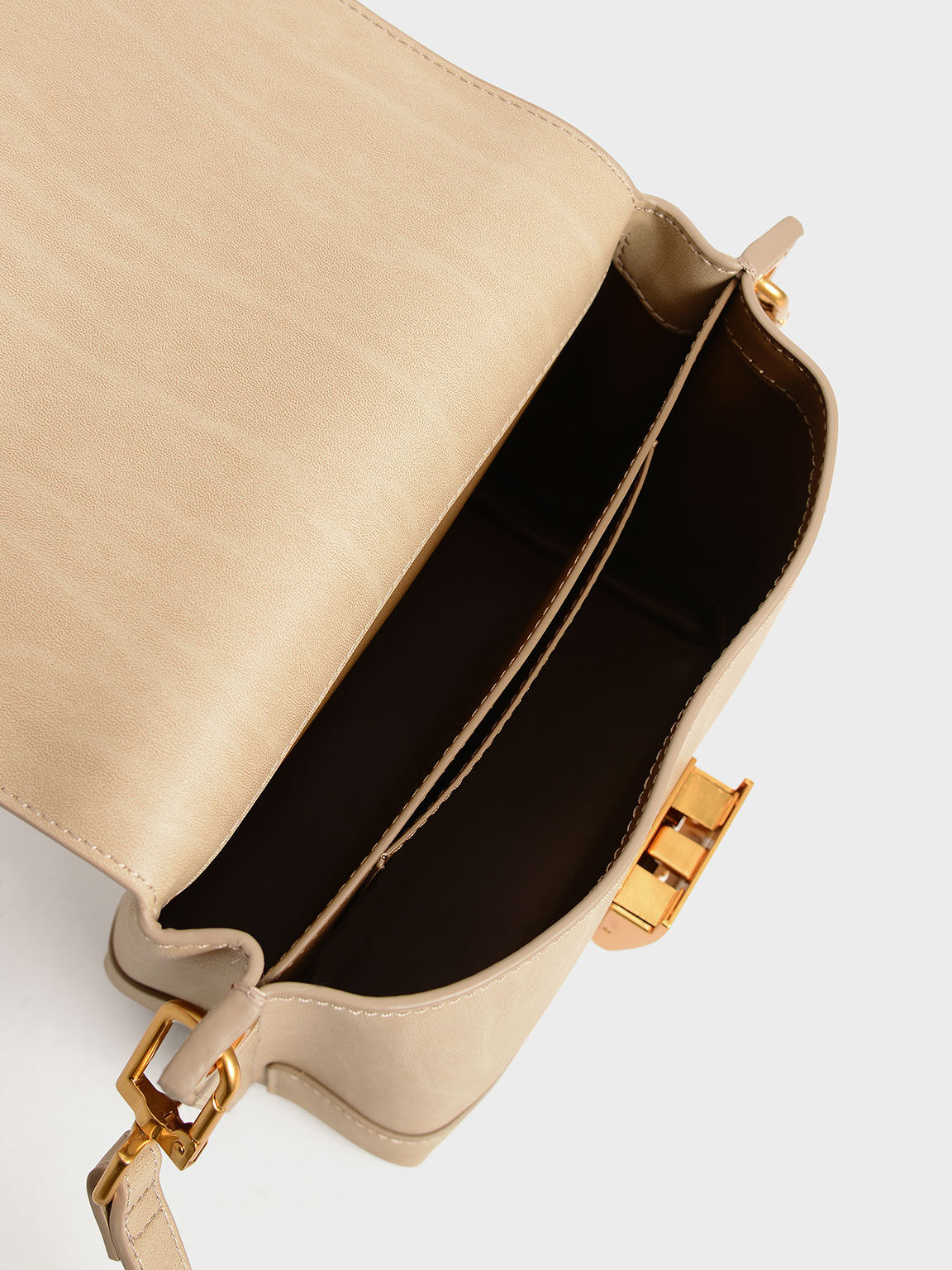 Page 7 | Women's Bags | Shop Exclusive Styles - CHARLES & KEITH US