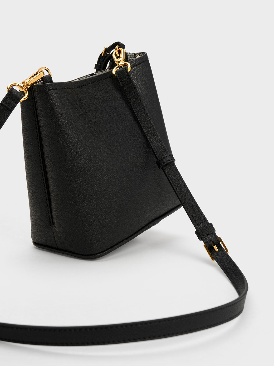 Charles and keith cheap mini bucket bag