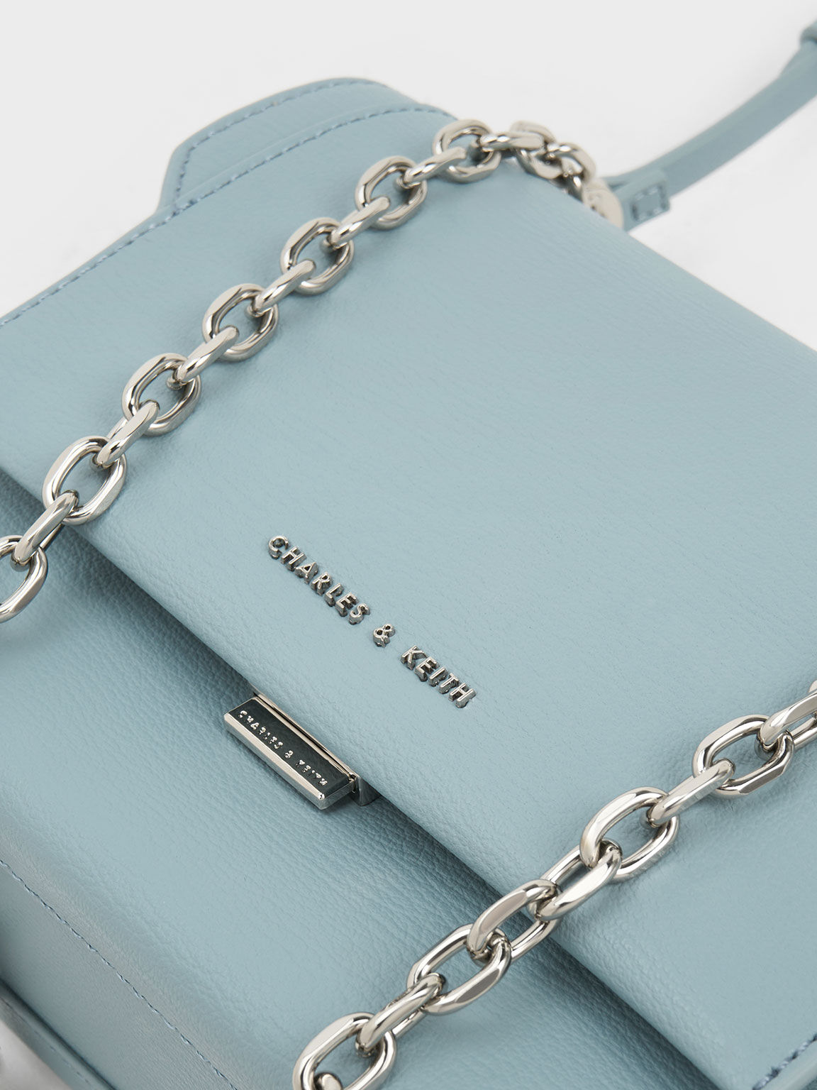 Front Flap Chain Handle Crossbody Bag - Slate Blue