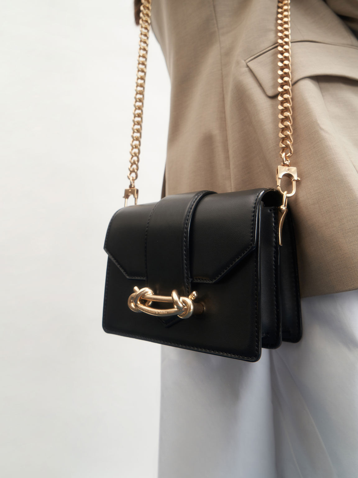 Shop Women’s Bags Online - CHARLES & KEITH SG