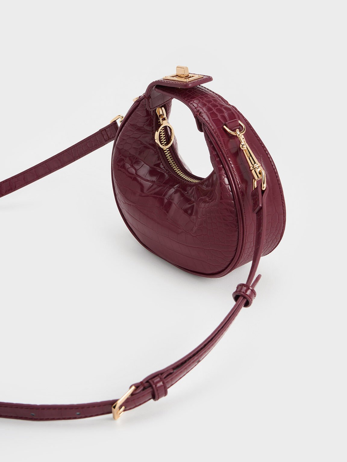 wooum Charles And Keith Bag ( color - Maroon)