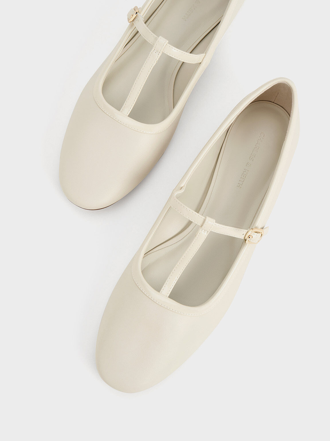 White 2025 ballerina slippers