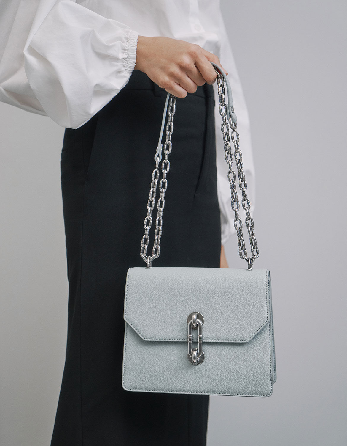 Chain Strap Shoulder Bag - Light Grey