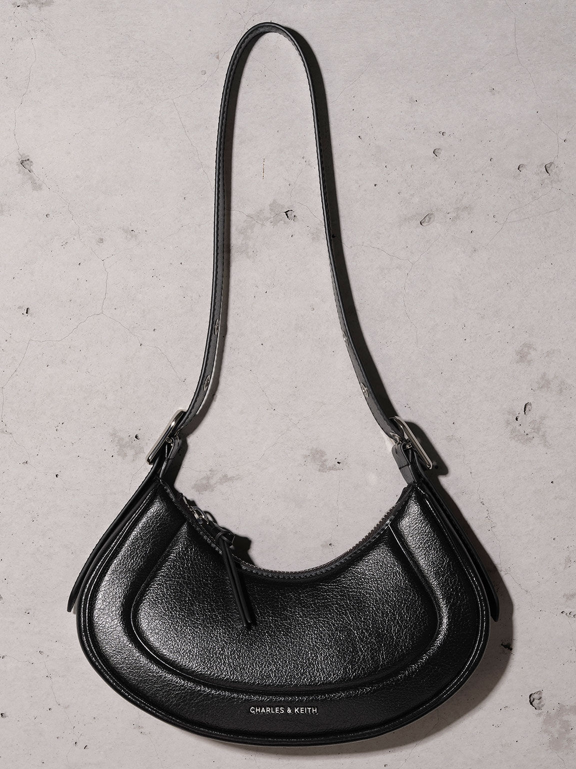 Petra Curved Shoulder Bag - Noir