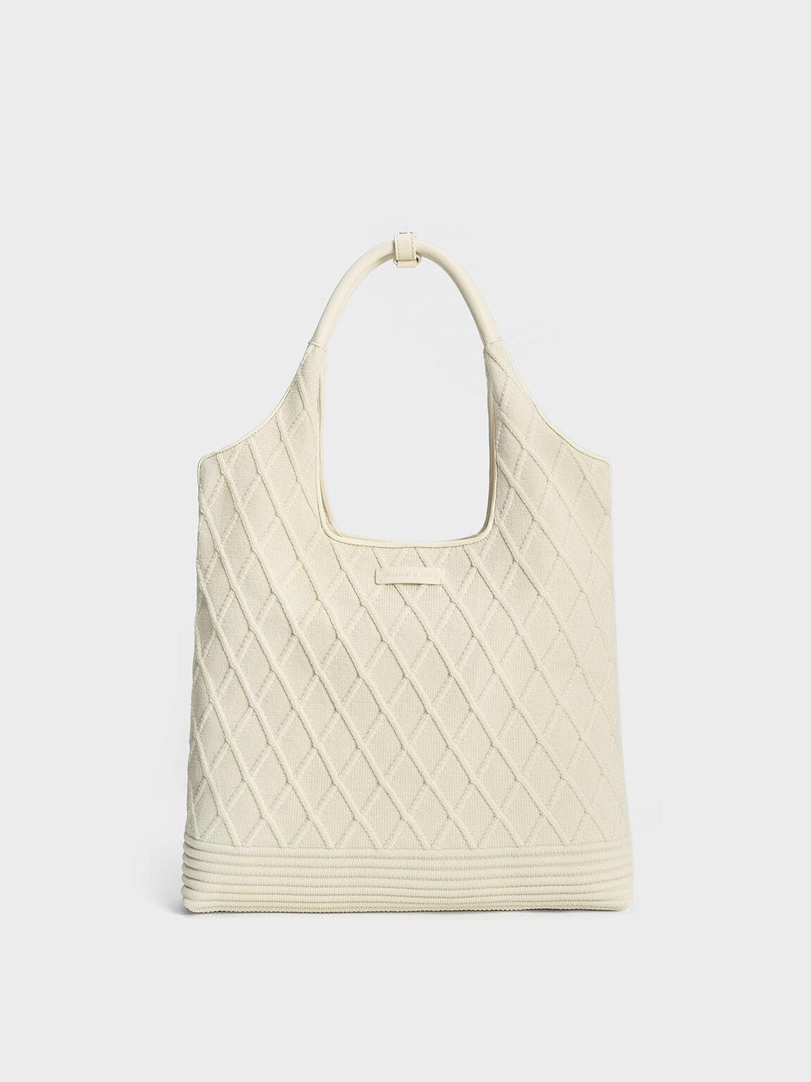 Oversized diamond-quilted bag - CREAM - women