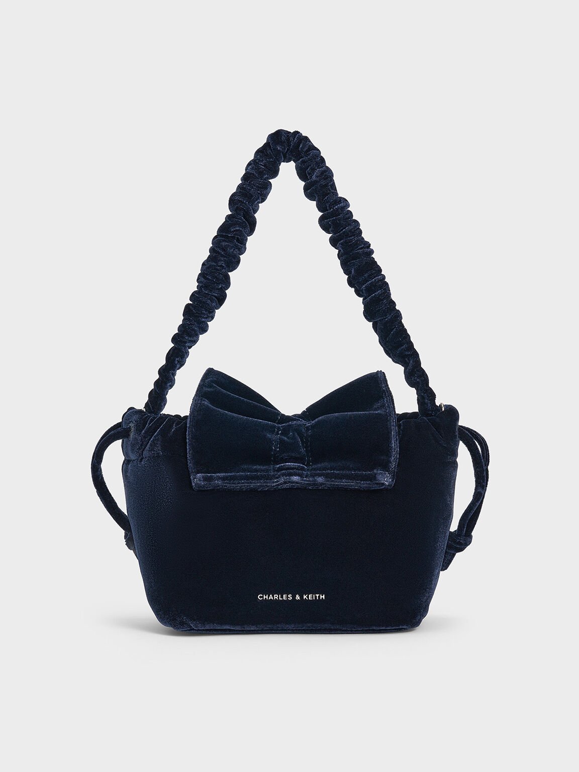 Bolso de terciopelo con asa superior arrugada y lazo, Azul oscuro, hi-res