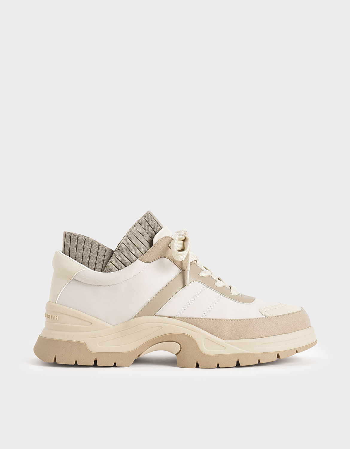 beige trainers