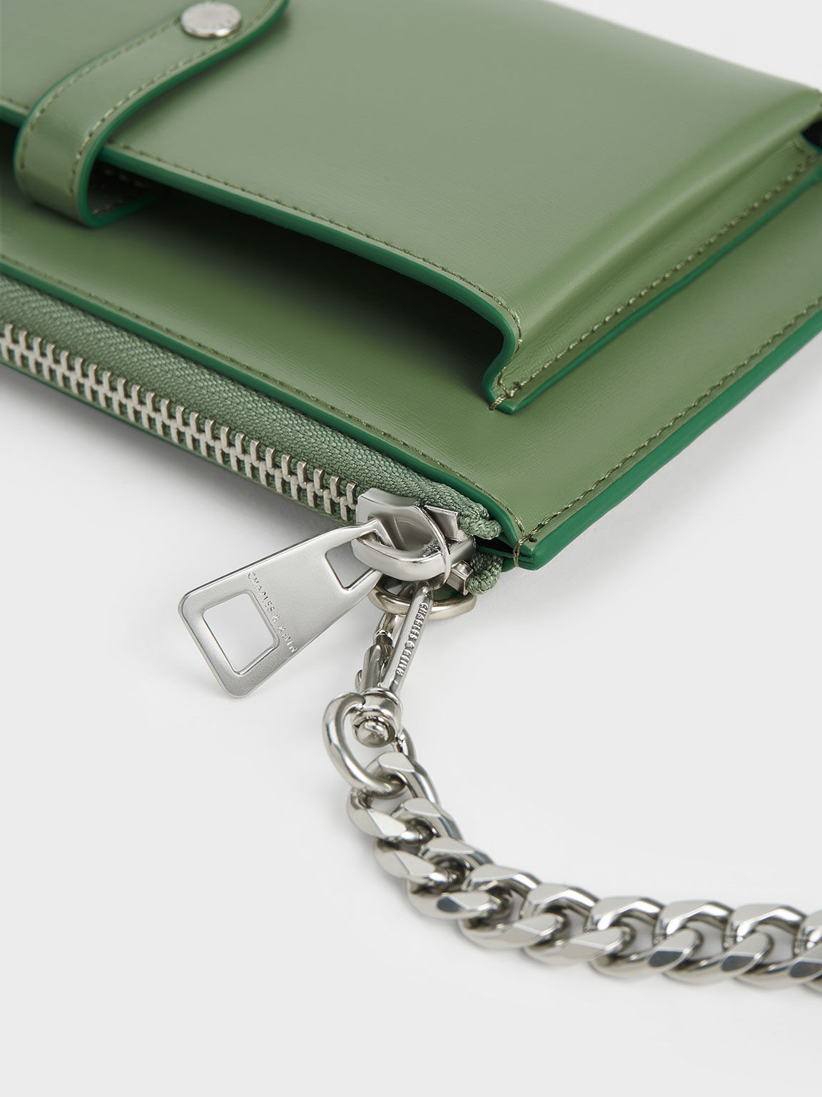 Green Rebel Top-Zip Long Wallet - CHARLES & KEITH US