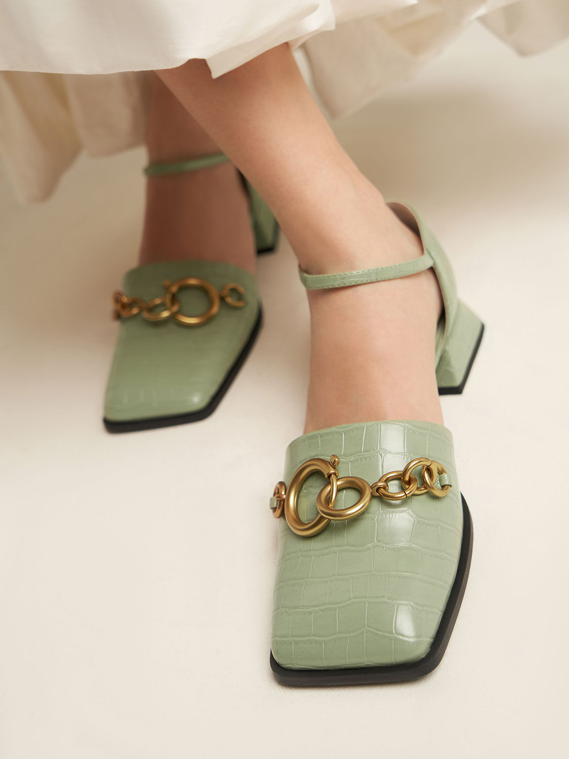 Green Croc-Effect Chain-Link Square-Toe Pumps - CHARLES & KEITH 