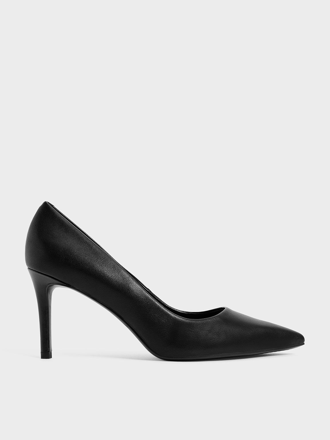 Black closed sales toe pumps