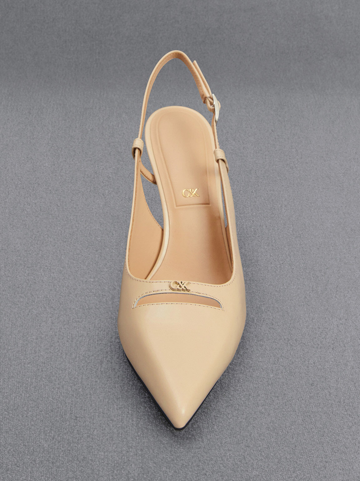 Vintage Louis Vuitton Beige Pumps/Heels with Pointed Toe – The Curatorial  Dept.