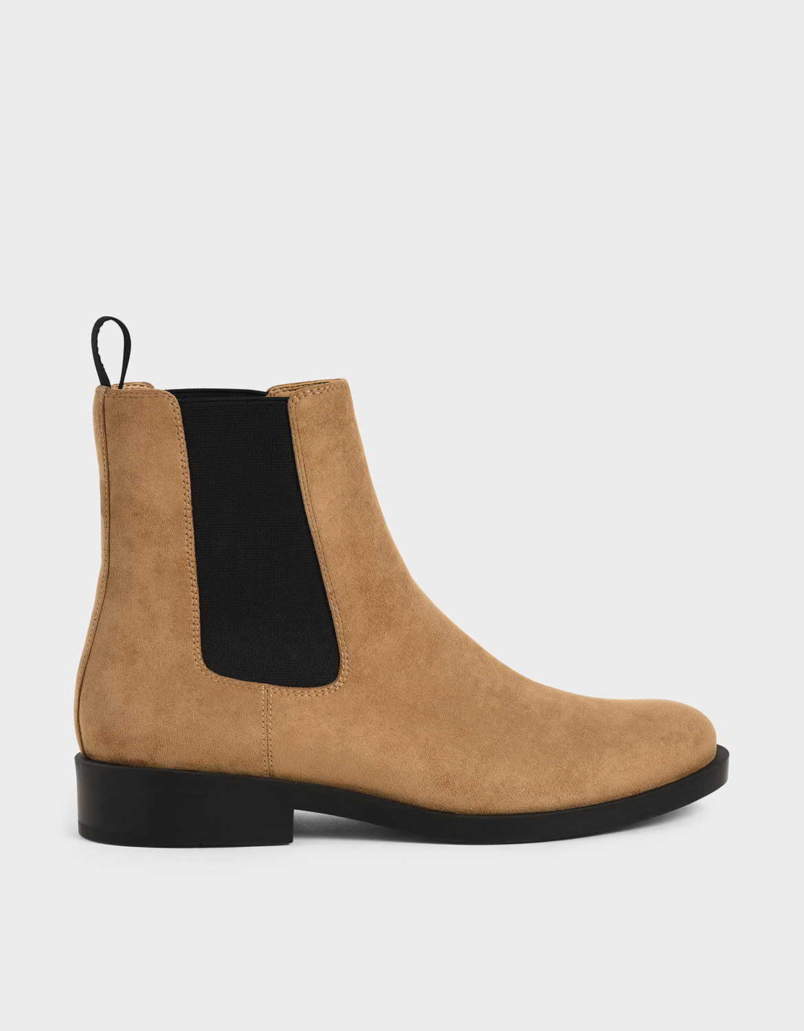 round toe chelsea boots