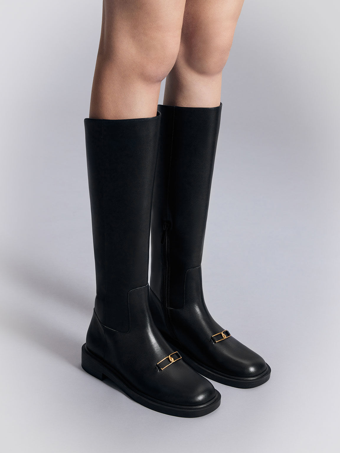 Women's Knee-High Boots | Shop Online | CHARLES & KEITH International