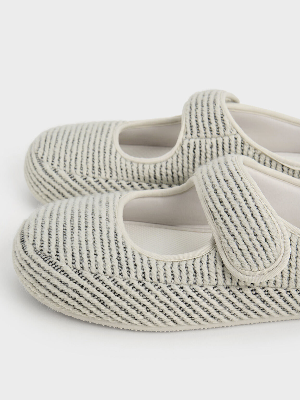 Zapatos planos slip-on Lumi a rayas, Blanco, hi-res