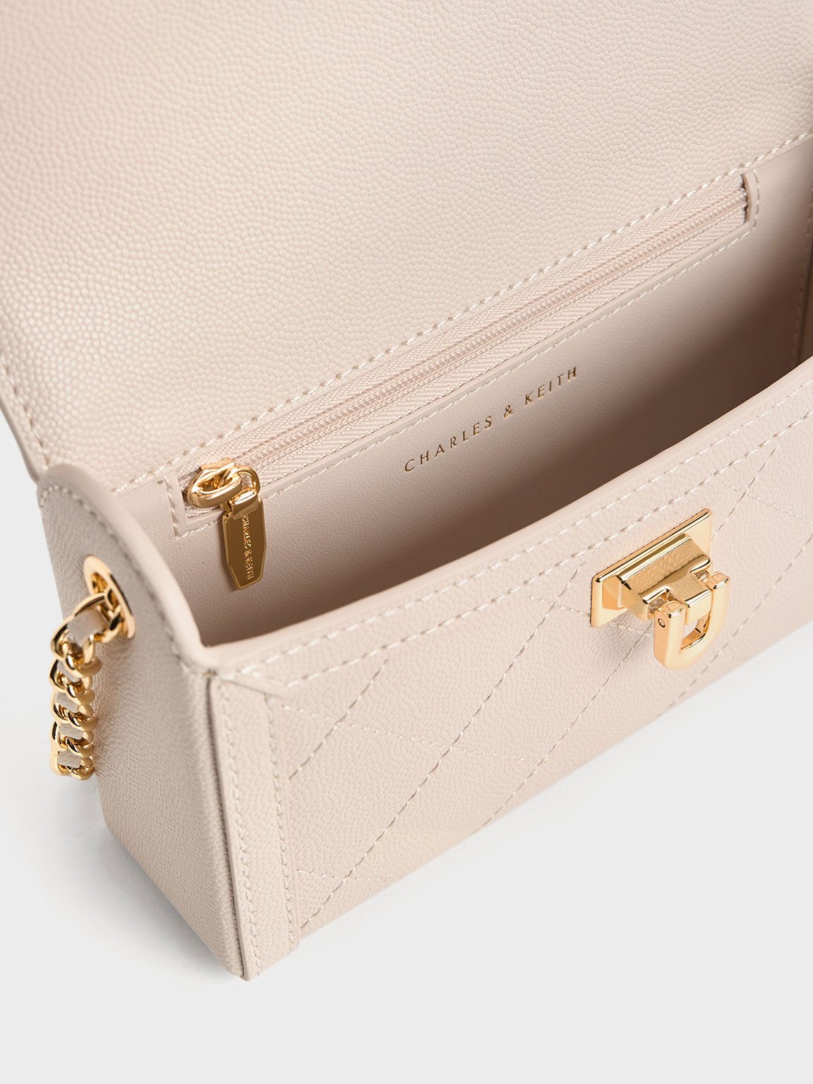 Women's Clutches | Shop Exclusive Styles | CHARLES & KEITH US