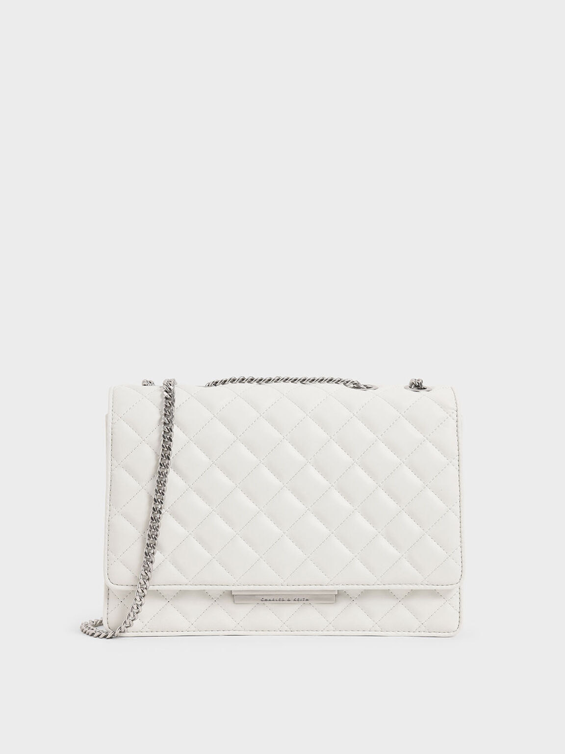 White Quilted Chain Strap Shoulder Bag 