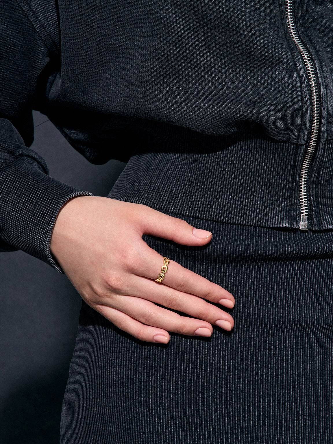 Chain-Link Ring, Gold, hi-res