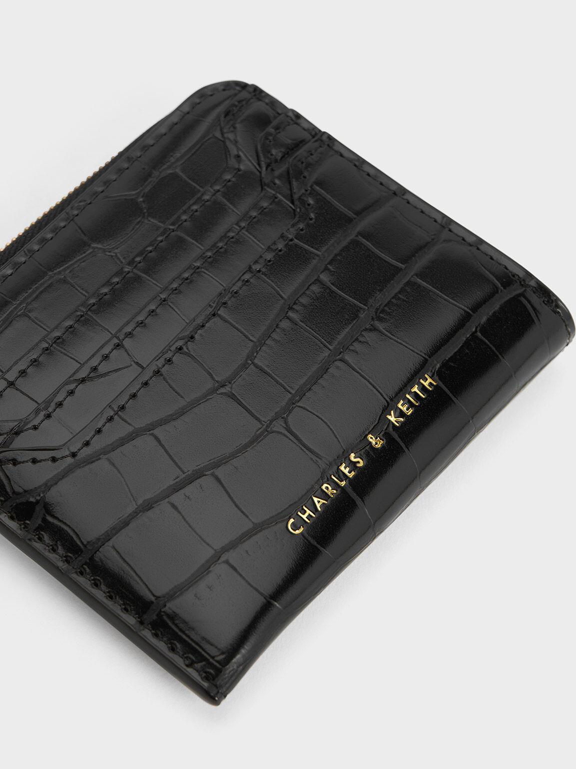 Black Croc Embossed Classic Card Holder - Classic Card Holders