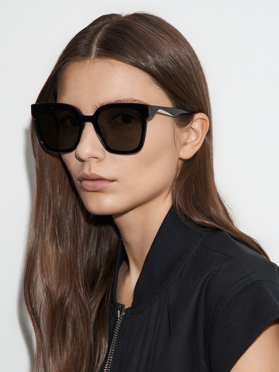 Square Thick-Frame Sunglasses, Black, hi-res