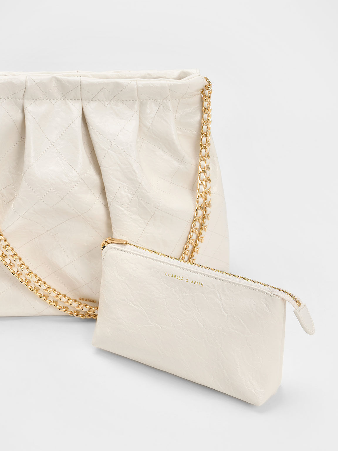 Amber Light Grey Bag with Chain – Capsule