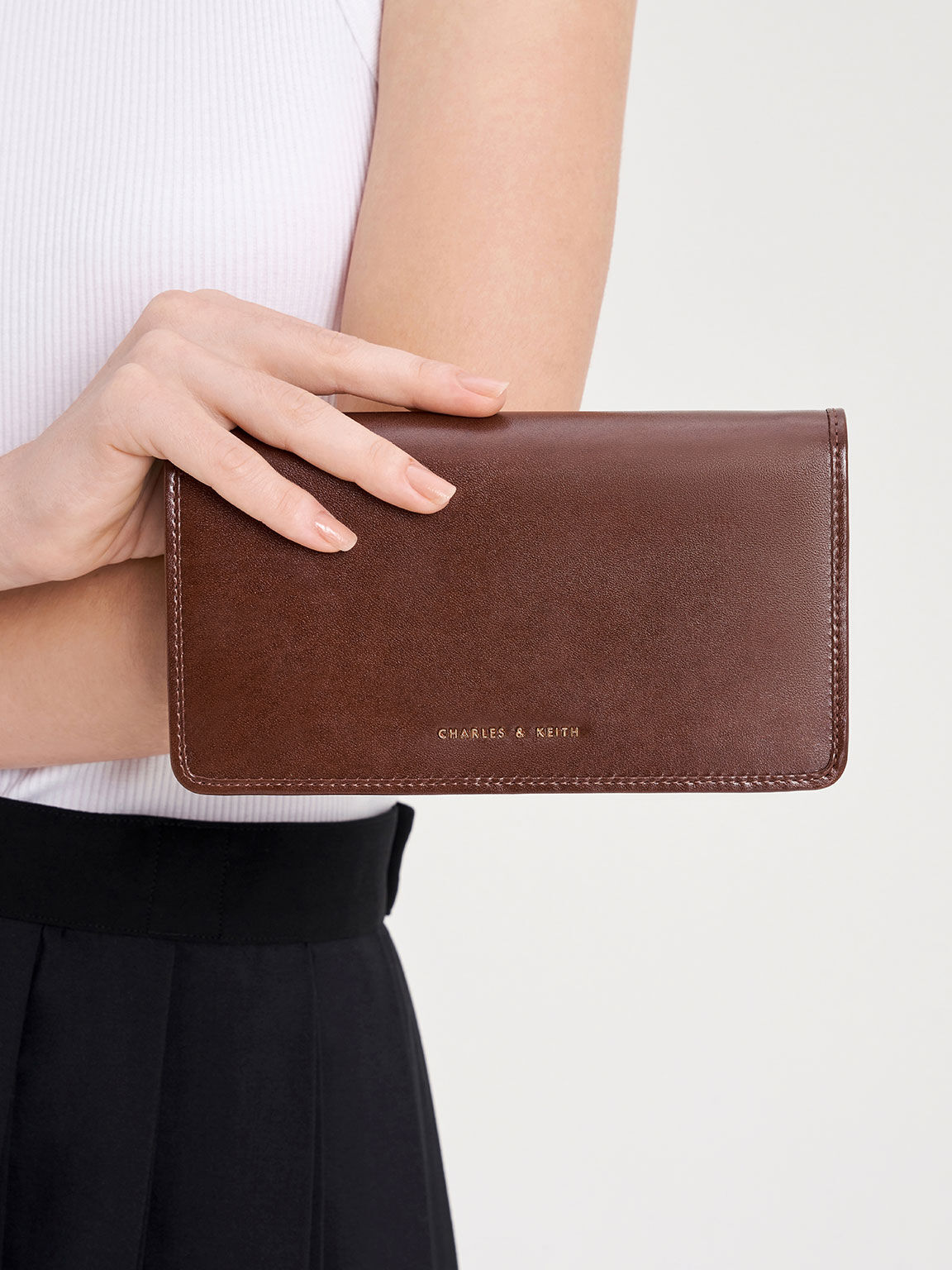 Cognac Long Wallet | CHARLES & KEITH