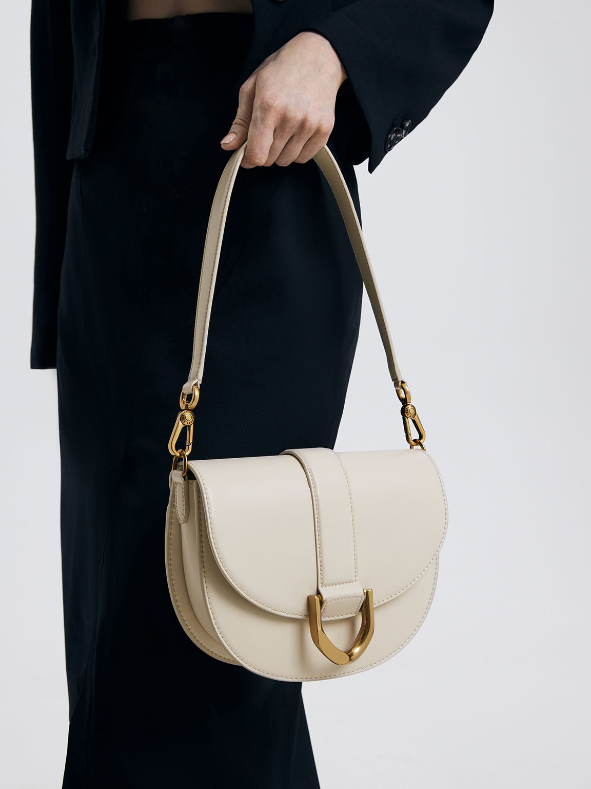 Buy Mochi Women White Hand Bags Evening Bag Online | SKU: 66-47-16-10 –  Mochi Shoes