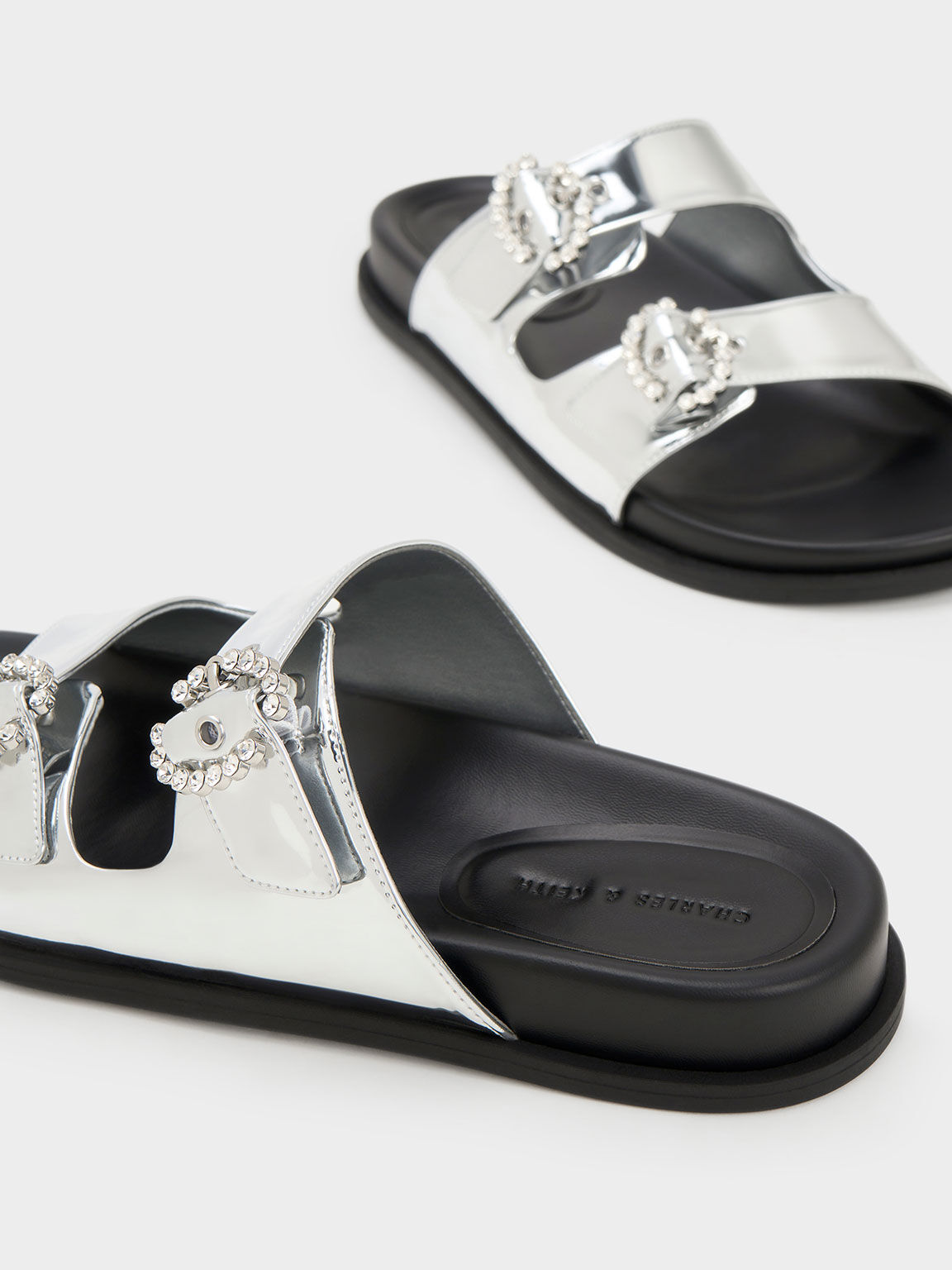 Glaeswen Women's Bright Multi Flat Sandals | Aldo Shoes