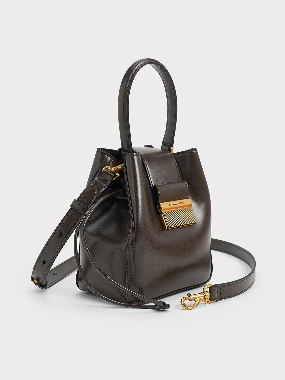 Charlot Elongated Bucket Bag, Dark Moss, hi-res